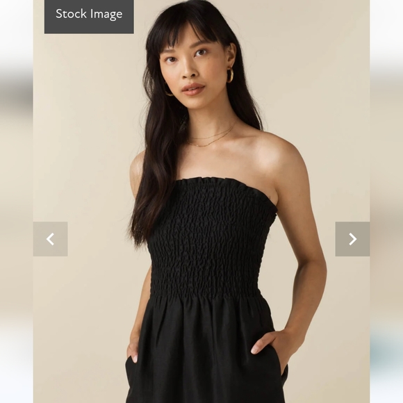 VETTA Dresses & Skirts - Vetta The Smocked Tiered Dress